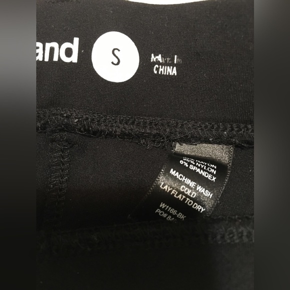 44. Betabrand Skinny Ankle Leggings - Picture 5 of 8